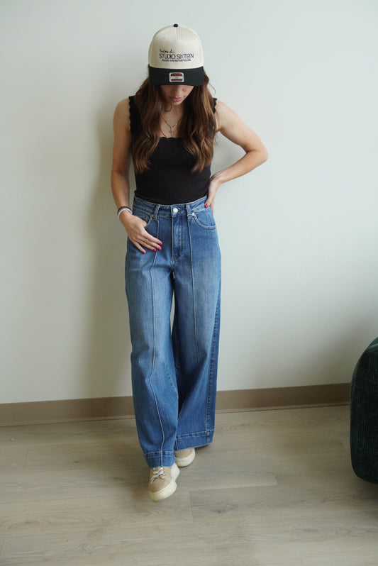 Wide Leg Seam Detail Jeans